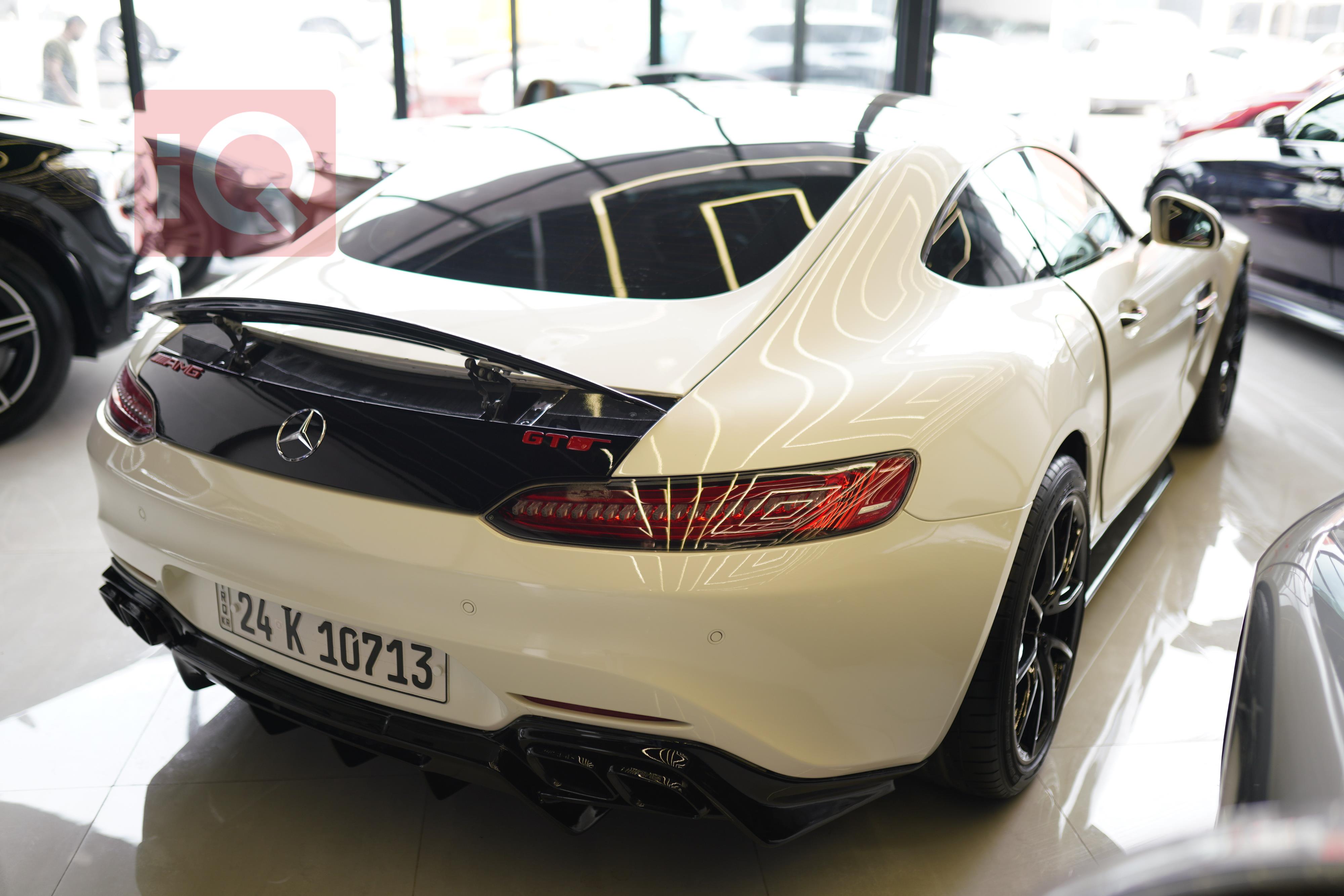مێرسێدس بێنز AMG GT